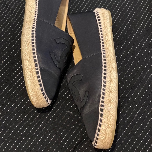 Chanel black satin espadrilles size 38 - Picture 5 of 9